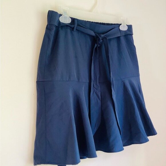 Ladies Navy Blue Athletic Skort By Soho Apparel W/ Front Tie Size M - Picture 3 of 7